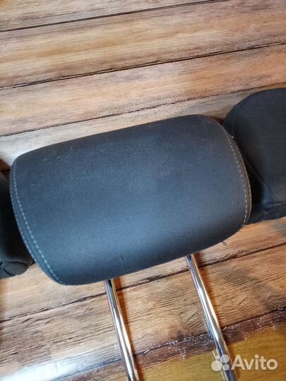 Подголовники задних сидений (дивана) Volvo xc60;90