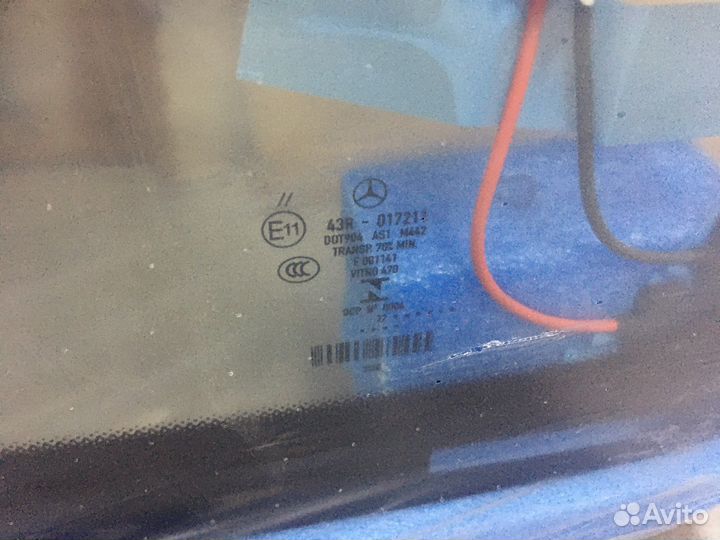 Лобовое стекло Mercedes W464 W463