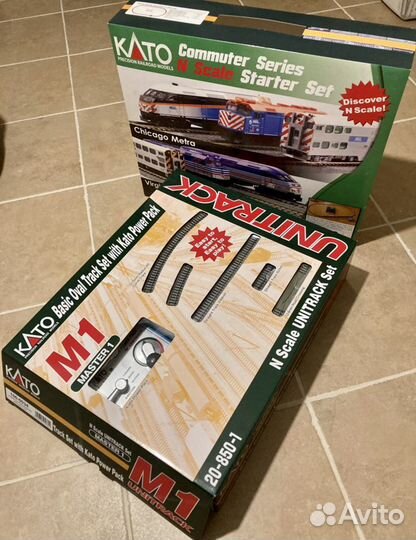 Стартовый набор 9мм Kato F40PH поезд Metra, пасс