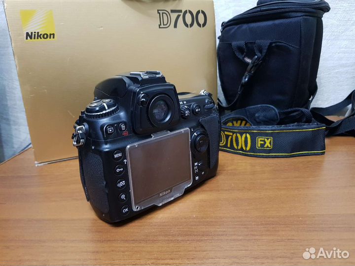 Nikon D700