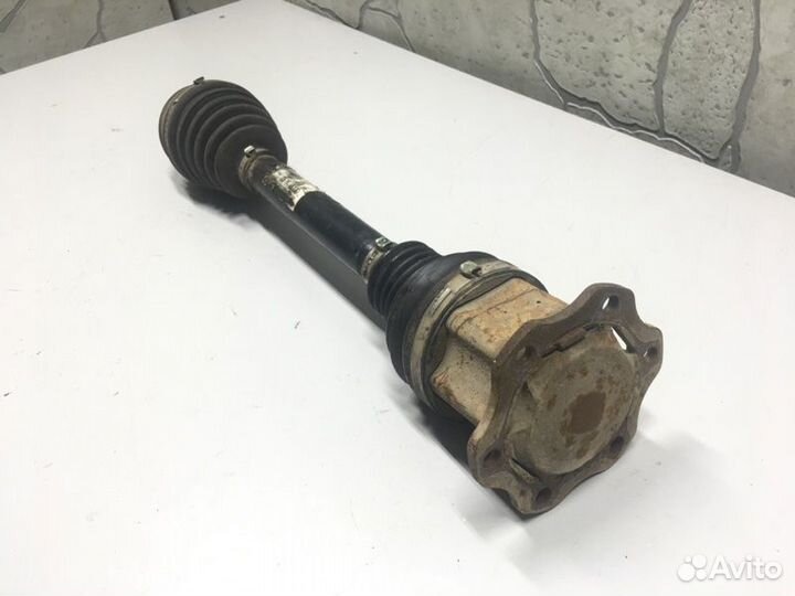 Привод передний Audi A 6 C7 2012