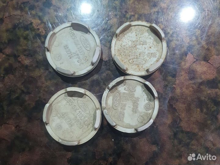 Ступичные колпачки ford focus 54мм