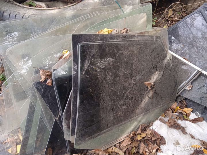 Стекла ваз 2110