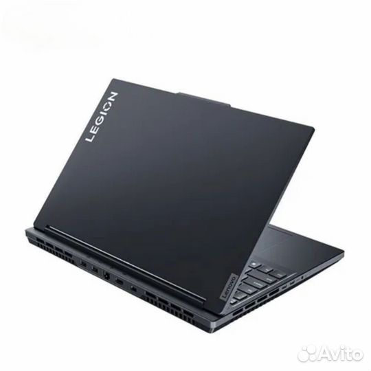 Игровой ноутбук Lenovo legion Y7000P новый