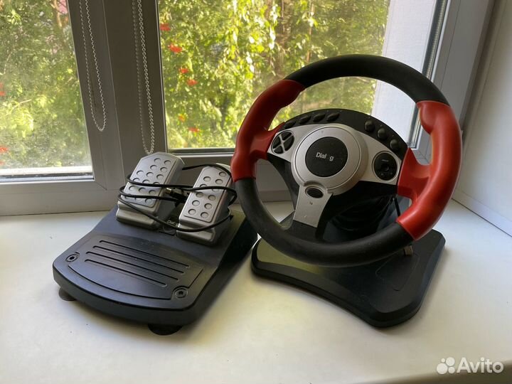 Игровой руль dialog GW-200 c педалями
