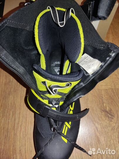 Лыжные ботинки Carbon Lite Skate
