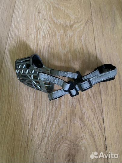 Намордник для маленькой собаки и дождевик