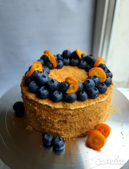 Куличи, торт, орешки, корзиночки