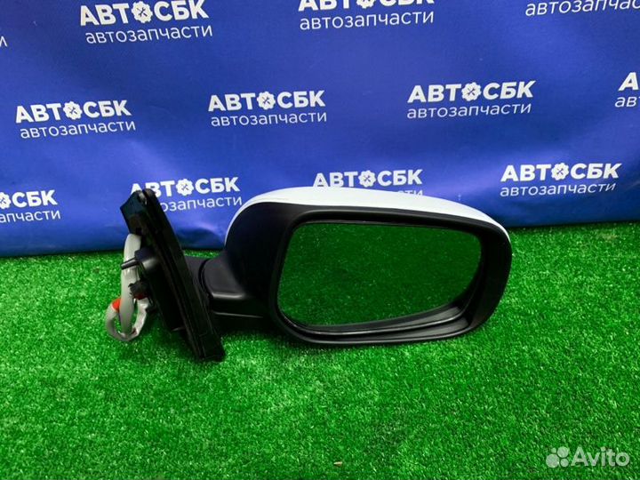 Зеркало правое Toyota Corolla ZRE152 06