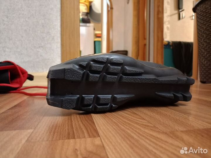 Лыжные ботинки system trek