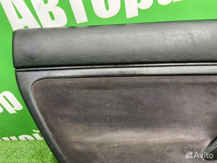 Обшивка боковой двери задняя левая Volkswagen