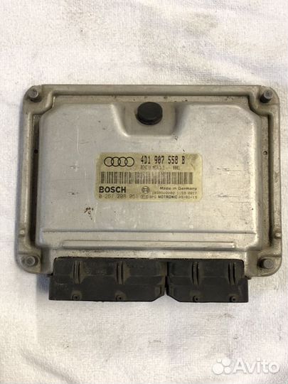 Блок управления двигателем Audi RS6 C5 4D1907558B