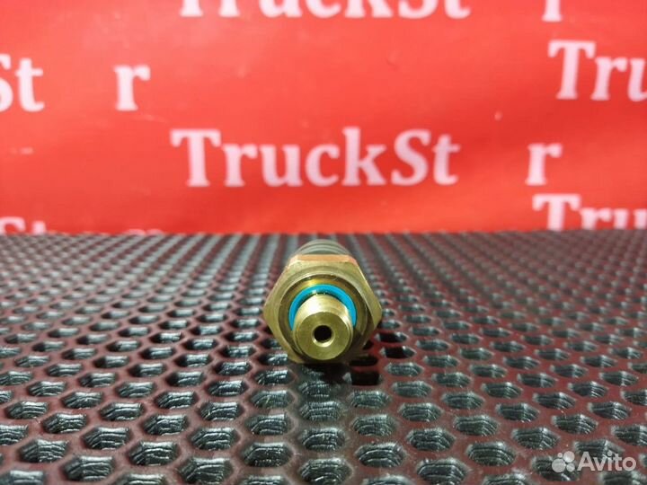 Датчик давления масла Daf XF106