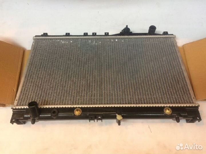 Радиатор охлаждения SAT HD0005 АКПП Honda Inspire