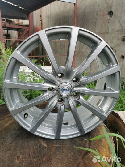 Литые диски R17 5x114.3