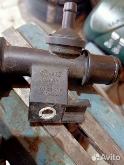 03c103175g Клапан вентиляции