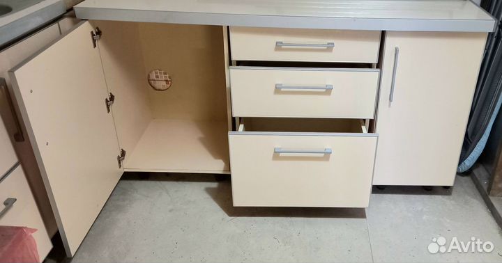 Кухонный гарнитур