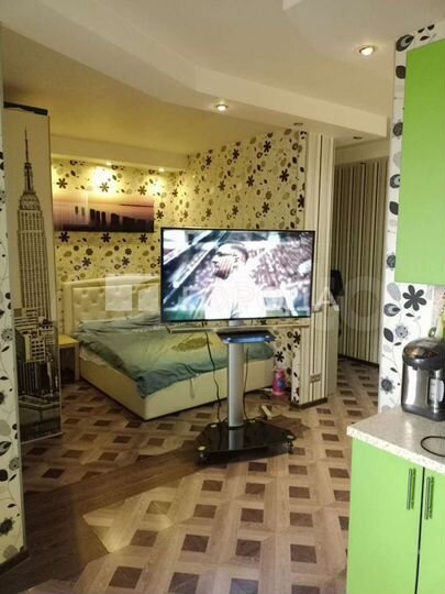 2-к. квартира, 52 м², 2/18 эт.