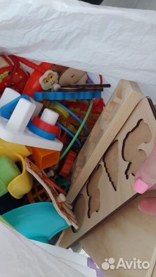 Развивающие игрушки пакетом