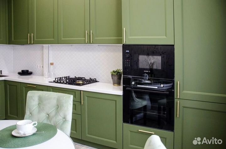 Угловая кухня. Кухонный гарнитур на заказ