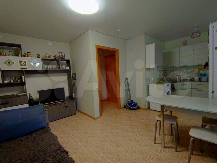 3-к. квартира, 54 м², 4/9 эт.