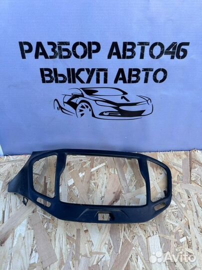 Рамка магнитолы Лада Веста седан