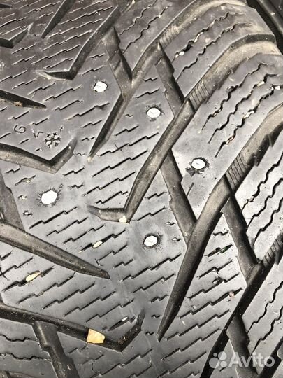 Nokian Tyres Hakkapeliitta 8 SUV 285/60 R18