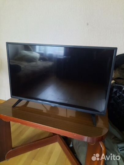 Телевизор SMART tv 32 дюйма
