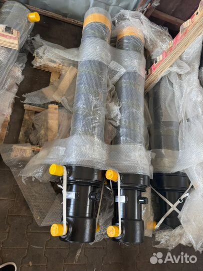 Гидроцилиндр подъема кузова