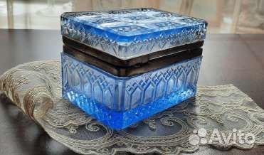 Антикварная шкатулка чайница цветное стекло