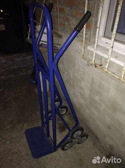 Тележка грузовая трёхколёсная