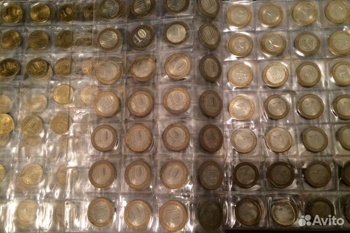 Обмен памятными монетами России