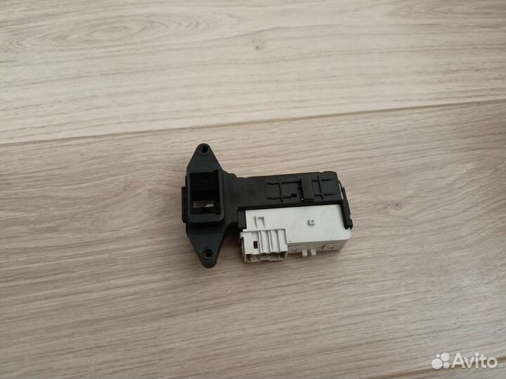 Ebf49827805 замок Lg