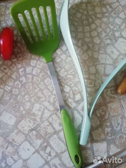 Столовые приборы