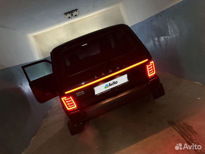 LADA 4x4 (Нива) 1.7 МТ, 2021, 12 800 км