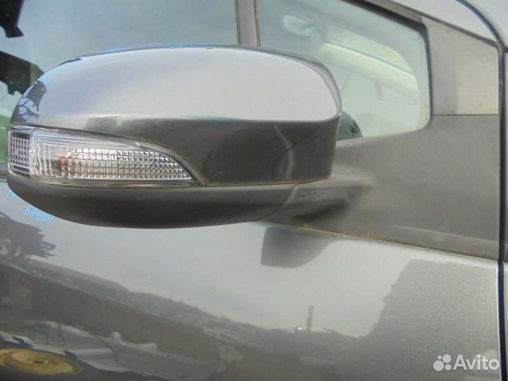 Зеркало правое Toyota Vitz KSP130 1KR-FE 2011/5