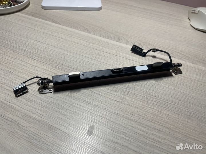 Петли док станции Dell Latitude 7350