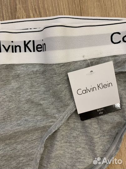 Топ и трусы calvin klein