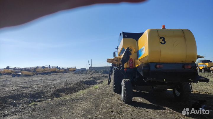 Комбайн New Holland СS, 2008