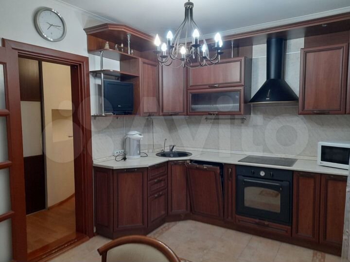 3-к. квартира, 80 м², 3/12 эт.