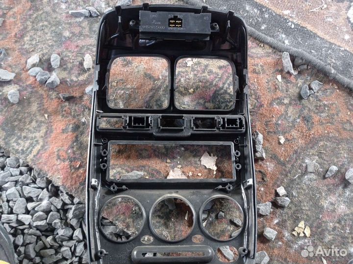 Центральная консоль hyundai accent