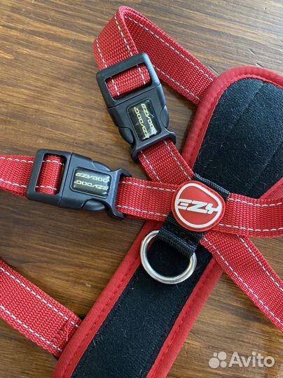 Шлейка для собак ezydog L