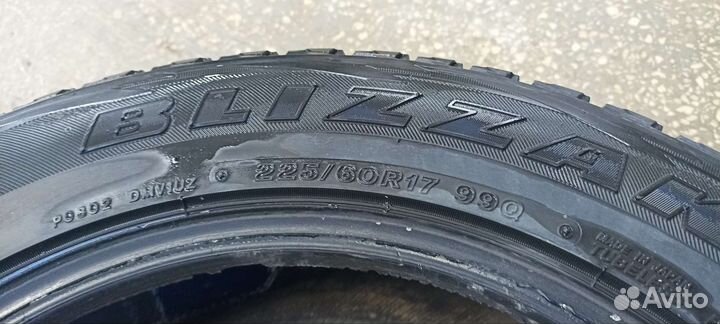 Bridgestone Blizzak DM-V1 225/60 R17 29