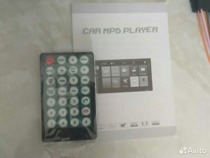 2 DIN магнитола 7010B новая