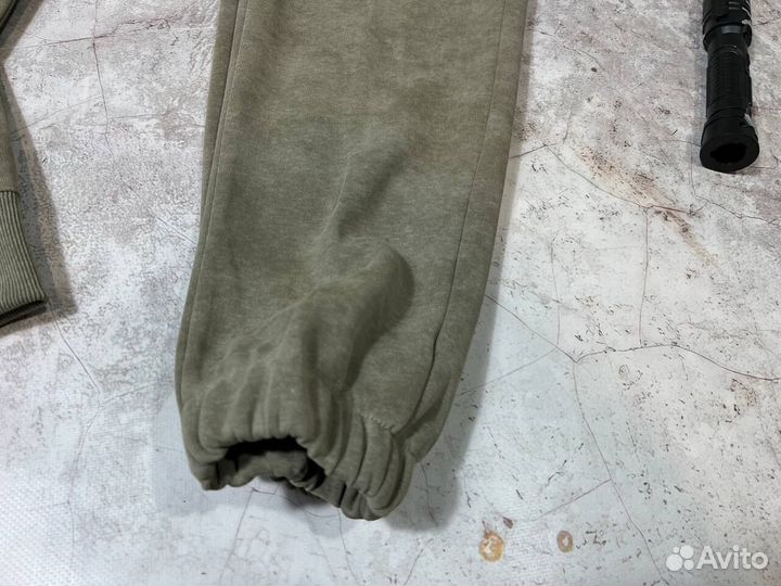 Спортивные костюмы Adidas