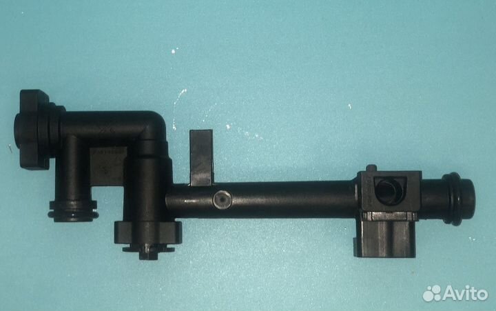 Трубка байпаса для гидрогруппы Viessmann Vitopend