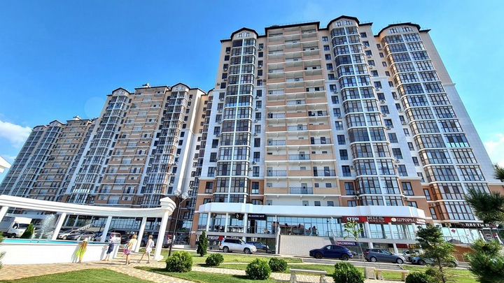 2-к. квартира, 63 м², 10/15 эт.