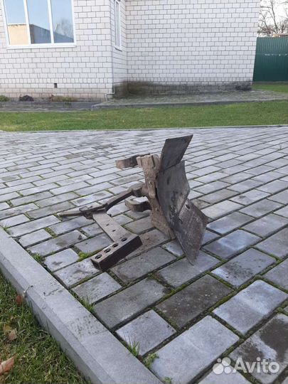 Оборотный плуг для мотоблока мтз. Беларусь
