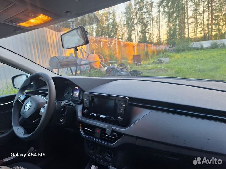 Skoda Rapid 1.6 МТ, 2021, 40 000 км