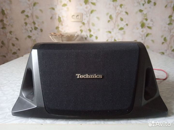 Акустические колонки техникс